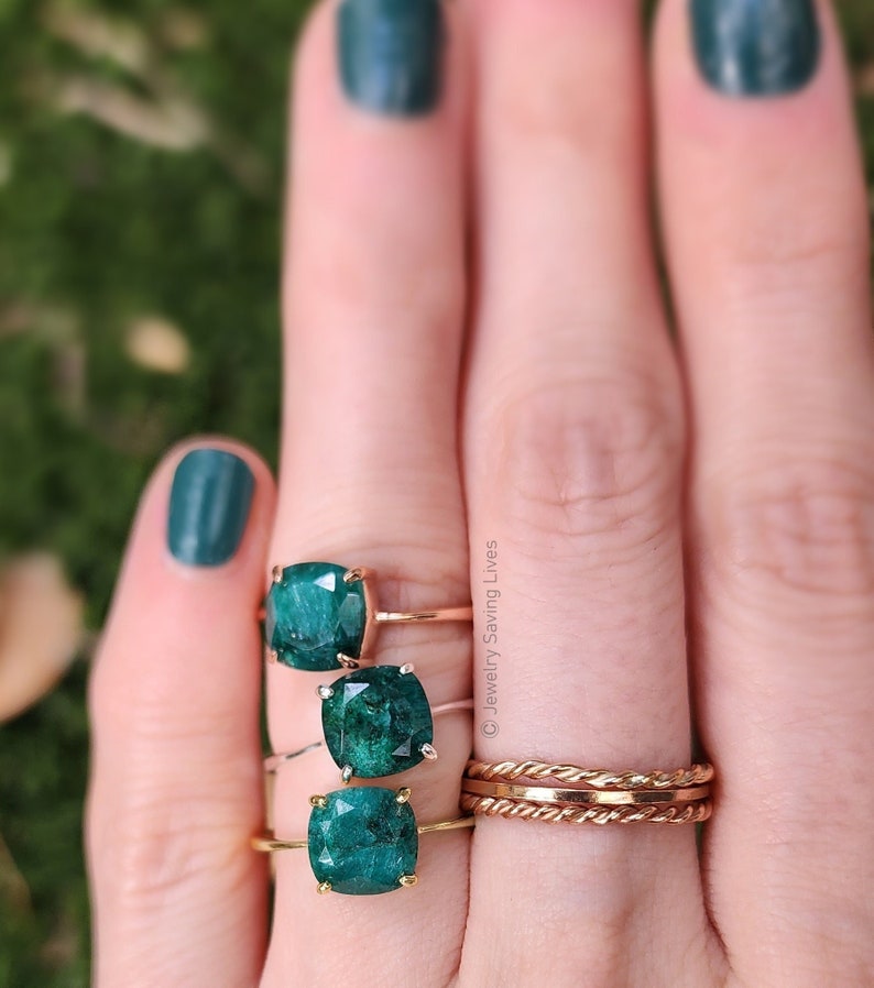 Emerald ring, raw natural emerald ring, emerald square ring for women, emerald stacking ring, unique vintage emerald ring, emerald solitaire image 1