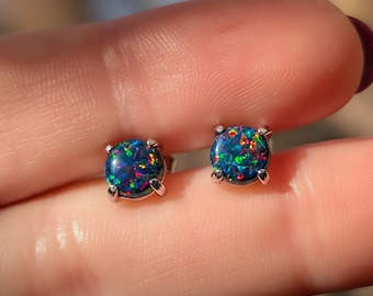 14金ブラックオパールスタッドピアス：繊細な3mm～3.5mm - Etsy 日本
