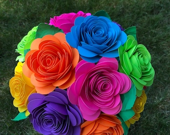 Composition florale en papier ~ Couleurs vives Bouquet cadeau - fleurs en papier - décoration de chambre d'enfant - bouquet de fleurs en papier - rosaces multiples