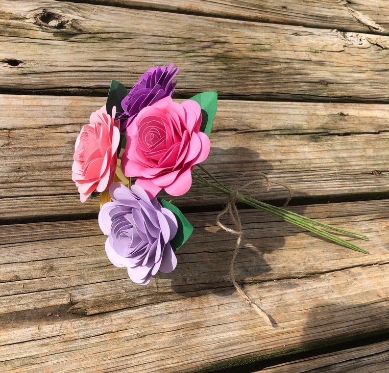 Bouquet cadeau fleurs en papier décoration de chambre d'enfant bouquet de fleurs en papier rosaces multiples image 7