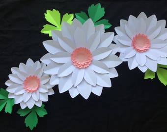 large paper daisy, giant daisy wall decoration, flower backdrop, nursery decor, handmade flowers