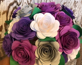 Bouquet de fleurs en papier fait main : décoration de chambre violet, gris et blanc