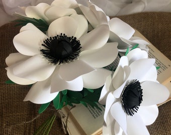 Paper flower bouquet, paper flower anemones, paper flowers, flowers for anniversary, birthday flowers, paper anniversary, white flowers