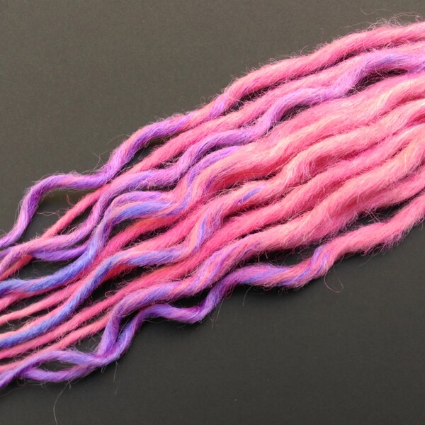 12 Synthetic Single Ended Dreadlock Dreads Extensions Pastel Pink Wave