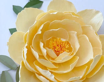 Light yellow flower, yellow backdrop prop, yellow paper flower