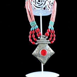 Koraalkralenketting, turkooizen ketting, Tibetaanse ketting, Nepalese sieraden, kralenketting, koraalsieraden, hippiesieraden, koraal, GRATIS VERZENDING