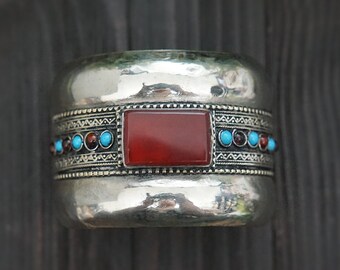 Carnelian bracelet,Kuchi cuff,Gypsy bracelet,Afghan jewelry,Ethnic bracelet,Kuchi jewelry,Tribal cuff,Carnelian stone