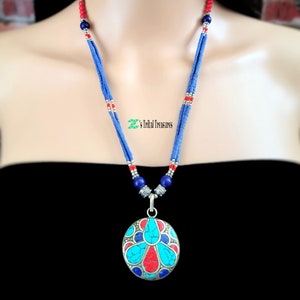 Tibetan pendant necklace,Lapis beaded necklace,Lapis necklace,Lapis beads,Tibetan necklace,Red and blue necklace,Lapis jewelry,Lapis beads