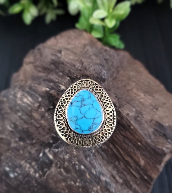 Large turquoise teardrop shape stone ring,Afghan … - image 3