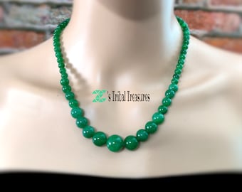 Jade beaded necklace,Green beaded necklace,jade necklace,Hand strung necklace,Handmade necklace,afghan jade,pakistan jade stone beads