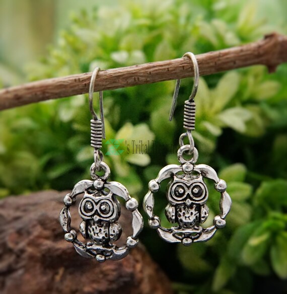 Dangly owl earrings tibetan silver crystal Dangly owl earrings tibetan silver crystal
