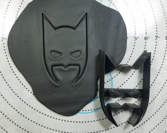 Batman Begins//The Dark Knight Cookie Cutter//Fondant//Icing