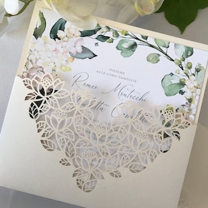 Invitaciones de boda de hortensia blanca, invitación de bolsillo cortada con láser y tarjeta de deseo de boda de vitela, invitación floral, invitación de día, forma de corazón