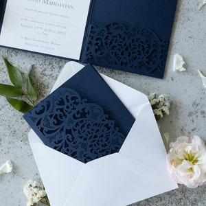 DIY Luxury Navy Blue Wedding Pocket Laser Cut Wedding Invitation Folder Classic 3 tier Pocketfold Invitation with Envelope