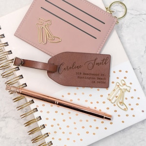 Custom luggage tag with lettering | vegan leather luggage tags | engraved luggage tags | luggage tag wedding | belt pin attachment tag