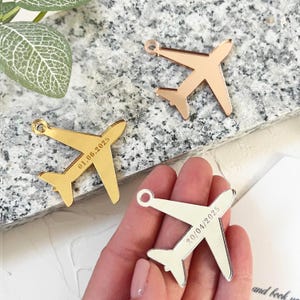 Personalized Acrylic Airplane Wedding Charms, Travel Theme Destination Wedding Decor, Custom Engraved Tags, Gold and Silver Mirror Options