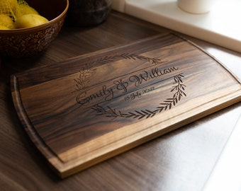Walnut Wood Cutting Board Personalised Handmade Custom Engraved Wooden Chopping Board Cheese Board Wooden Serving Board Serving Platter Tray