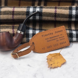 Personalised luggage tag with an address | eco leather luggage tags | luggage tag favor | luggage tag wedding | belt pin attachment tag