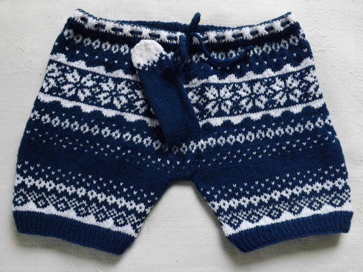 WarmPresents sells sexy knitted underwear for men and it's a bit scary