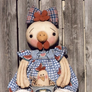 Chelsea Chicken - Doll PATTERN HHF465