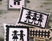 Wool Applique Pillow PATTERN - Me My Shadow -WSD145