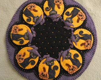 Spooky Halloween - Wool Applique PATTERN -PLP159