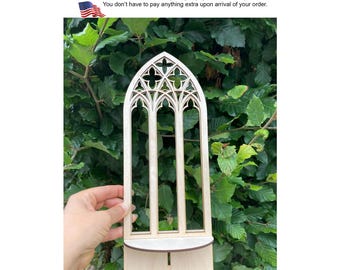 Gotisk båge mini altarhylla, björkplywood altare, kristalldisplay