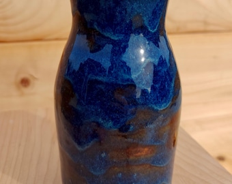 Ceramic Vase: Blue  and Red Glaze, Dishwasher Safe (5 3/4"t x 3"w)