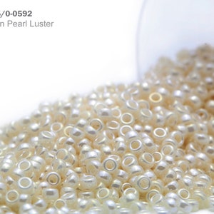 RR 15/0-0592 Miyuki Round Rocailles Beads, Ivory Ceylon Pearl Luster, 10 - 30 gram Seed Beads