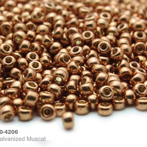 RR 6/0-4206 Miyuki Round Rocailles Beads, Duracoat Galvanized Muscat, 15 - 30 gram Seed Beads