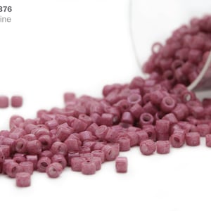 DB-1376 Miyuki Delica 11/0, Opaque Wine, 5 - 20 Gramm Saatperlen
