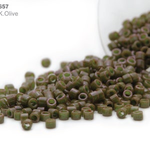 DB-0657 Miyuki Delica 11/0, Opaque DK.Olive, Rocailles 5 - 20 gr
