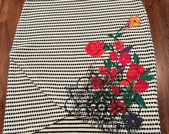 Desigual Women’s Black & White Pull on Skirt Size S