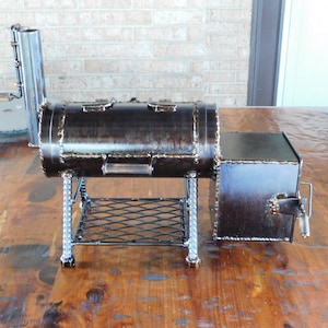 NEW Baby Smoker BBQ Pit Grill With &quot;JUMBO&quot; sized Square Firebox-Heavy Steel Fully Functional mini cooker-Tabletop Bar-B-Que Pit