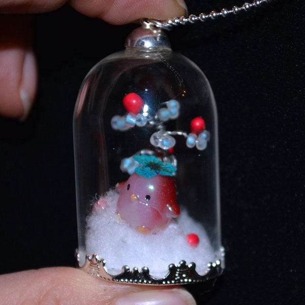 Collier Pendentif Globe Verre "Pingouin, Forêt Magique"