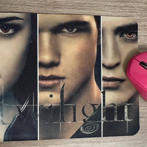Vampire Book Saga Mousepad | Mousepad Teacher Gift | Classroom Decor | Forks Washington | Desk Decor | Teacher Gift | Cullen Inspired