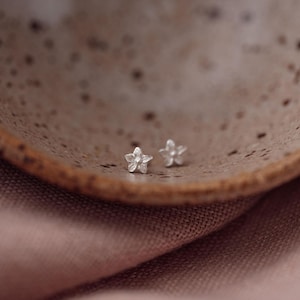 Handmade Sterling Silver Forget-Me-Knot Flower Stud Earrings