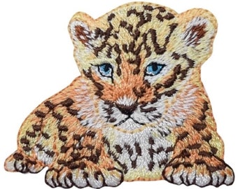 Cheetah Cub Applique Patch - Baby Leopard, Jaguar, Puma, Wildcat 2-1/8" (Iron on)