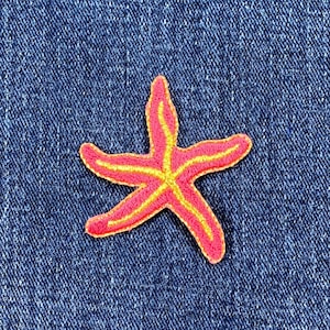 Starfish Applique Patch - Embroidered Beach Sealife Sea Creature Tide Pool Badge 2" (Iron On)