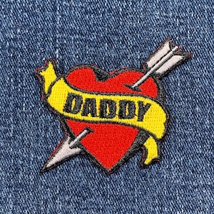 Daddy Patch - Embroidered Heart Dad Badge 2.25" (Iron On)