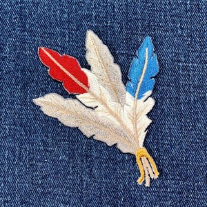 Indian Feathers Applique Patch - Embroidered Native American Badge 2-7/8" (Iron On)