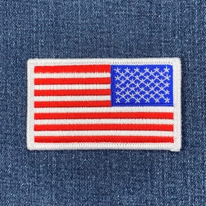Reverse American Flagge Patch - Gestickte rechte Schulter USA USA Abzeichen 3-3 / 8 "(Iron On)
