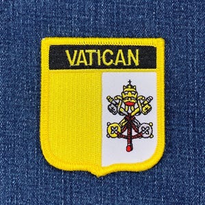 Vatican Patch - Catholic Church Pope Rome Italy Embroidered Badge 2.75" (Iron on)