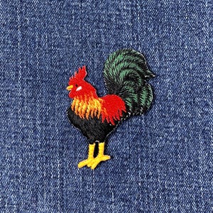 雄鶏のアップリケパッチ - 刺繍入り鶏農場動物バッジ 2.5インチ (アイロン接着)