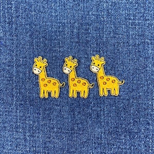 3-Pack Giraffe Applique Patch - Mini Embroidered Animal Badge 1-1/8" (Iron On)