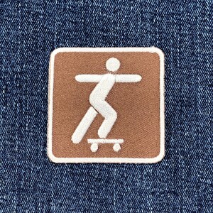 Skate Park Patch - Embroidered Skateboard Skatepark Sign Badge 2" (Iron On)