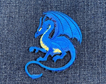 ブルードラゴン アップリケ パッチ - 刺繍ファンタジーバッジ 3.25インチ (アイロン接着)