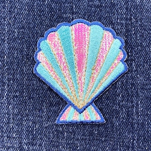 Shimmery Seashell Applique Patch - Sea Shell Embroidered Beach Badge 1-7/8&quot; (Iron On)