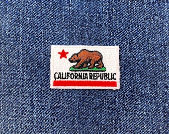 Small California Patch - Embroidered Bear Flag Badge 1.75" (Iron On)