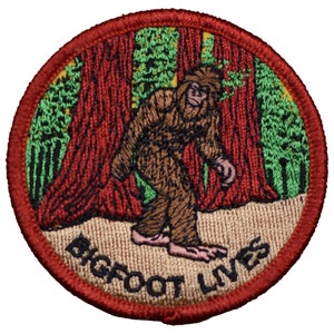 Bigfoot Patch - Sasquatch, Forest, Bigfoot Lives 2.5&quot; (Iron on)